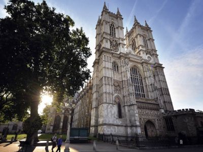 Il Tour in italiano inizia dall'Abbazia di Westminster, il cui ingresso è opzionale