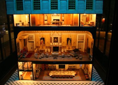 Queen Mary's Dolls 'House